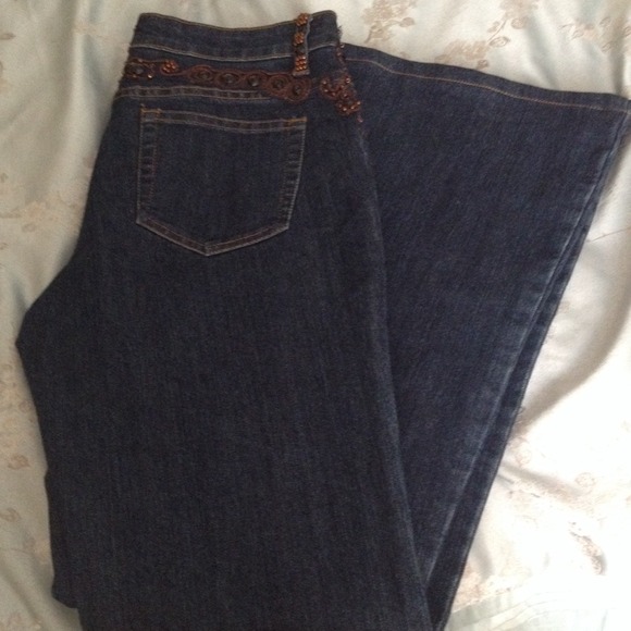 Cache Jeans