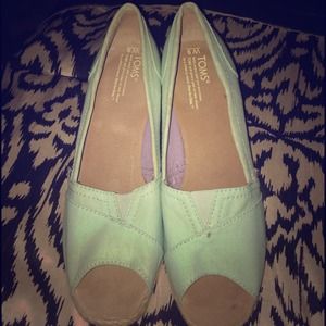 Mint green TOM wedges