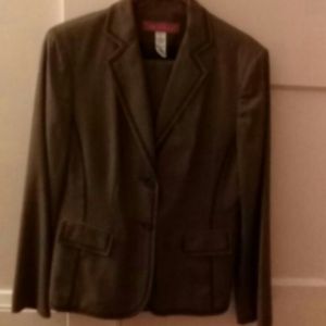 Anne Klein suite