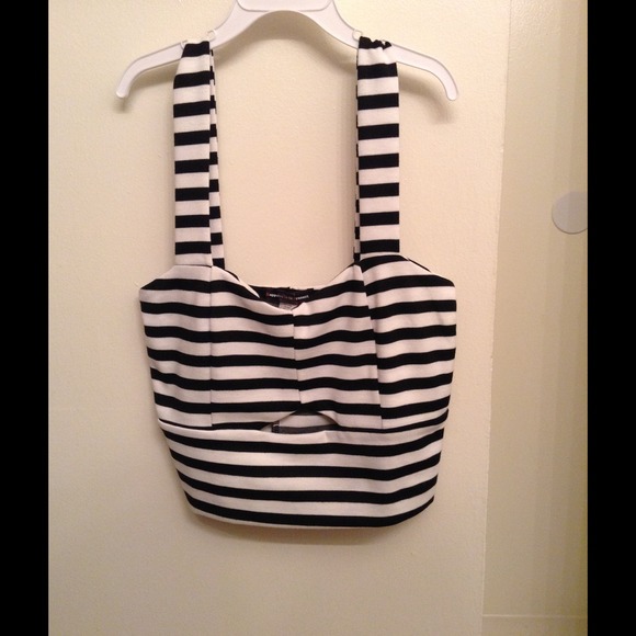 🚫SOLD🚫 crop top