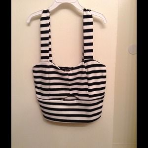 🚫SOLD🚫 crop top