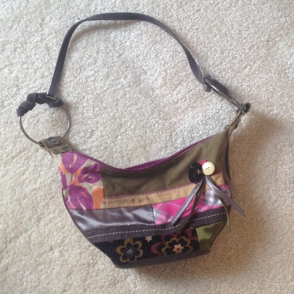 Cute multi-printed purse 💟