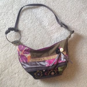 Cute multi-printed purse 💟