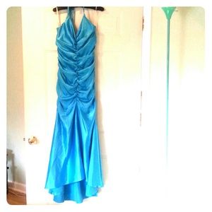 Homecoming/Quincea?era Dress