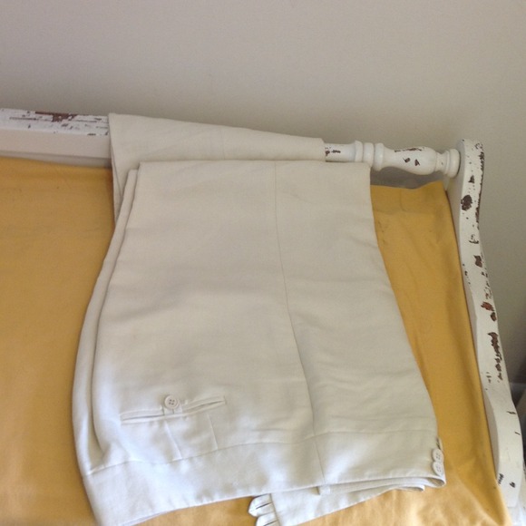 Ann Taylor Pants - Pretty Off White Lined Slacks
