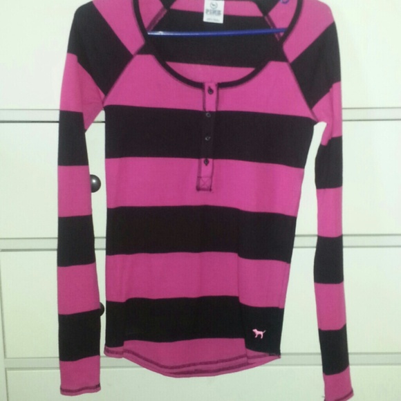 Long-sleeve VS pink shirt New W/OUT TAGS