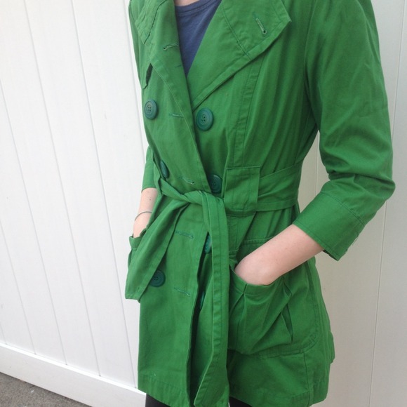 💚green jacket💚 - Picture 2 of 3