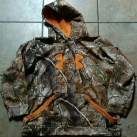 Camo UA Hoodie