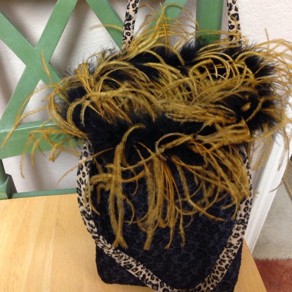 Feather purse