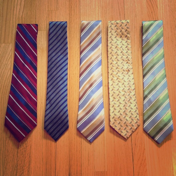 Silk designer men's dress ties