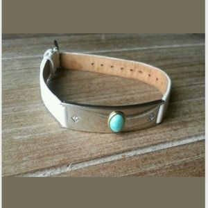 Freelook Bracelet white band