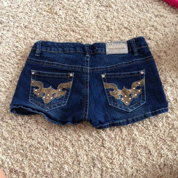 Denim Short Bundle - Picture 2 of 3