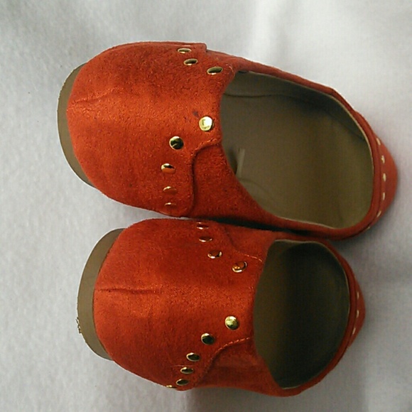 ♦SOLD♦ Flats - Picture 3 of 4