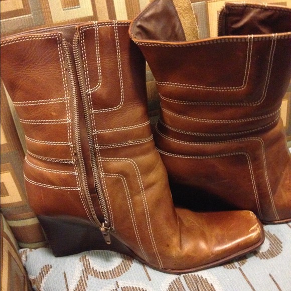 Steve Madden leather light brown boots