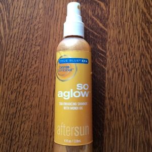 Bath & Body Works tan enhancing shimmer spray