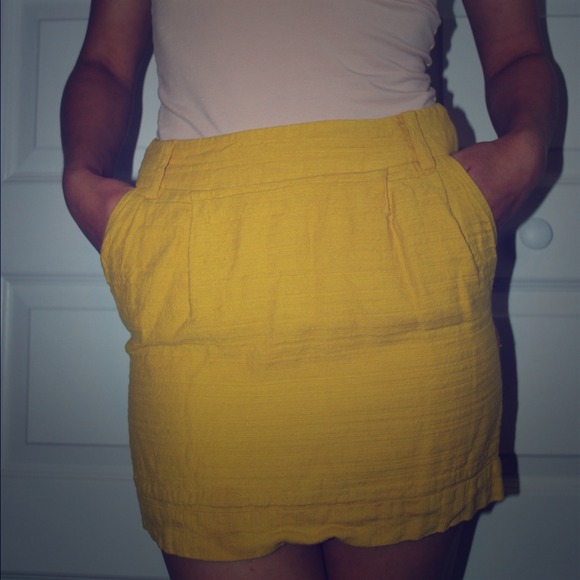 Yellow skirt