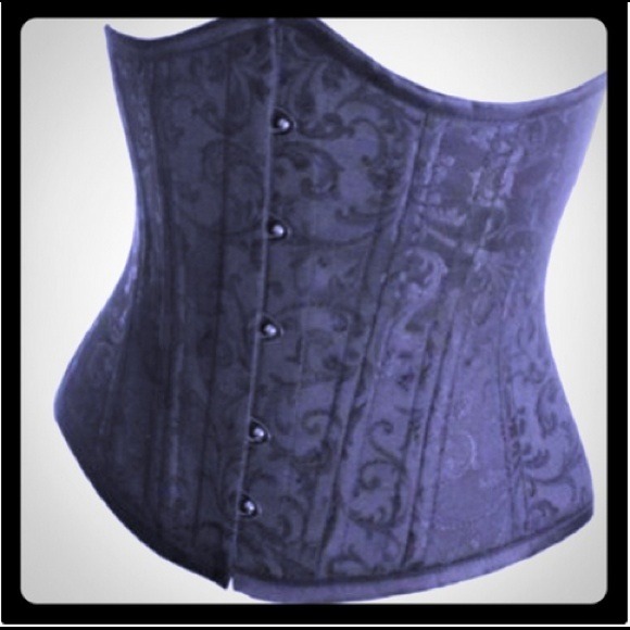 Waist trainer & matching G-string (steel boned)