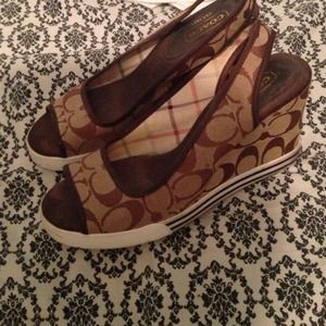 Authentic coach wedges
