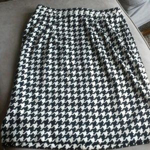 Vintage Houndstooth skirt