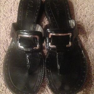 Cole Haan EUC black sandals Size 10