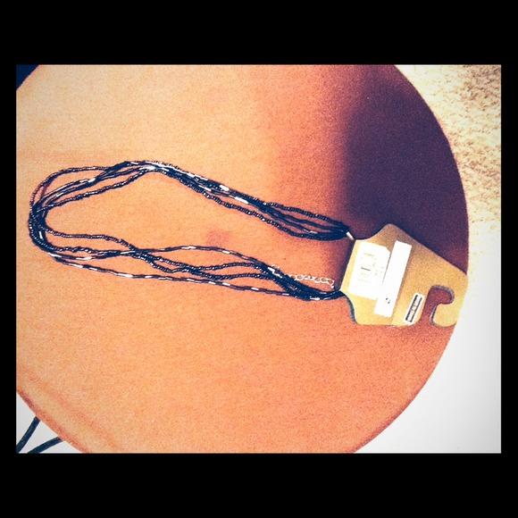 Beaded necklace - Picture 1 of 1