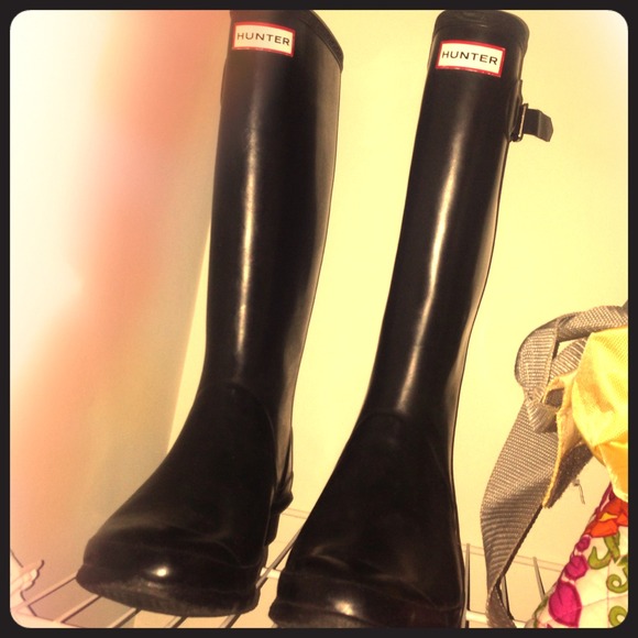 Hunter Huntress Boots