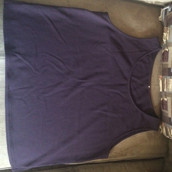 Skirt suit - Picture 2 of 3