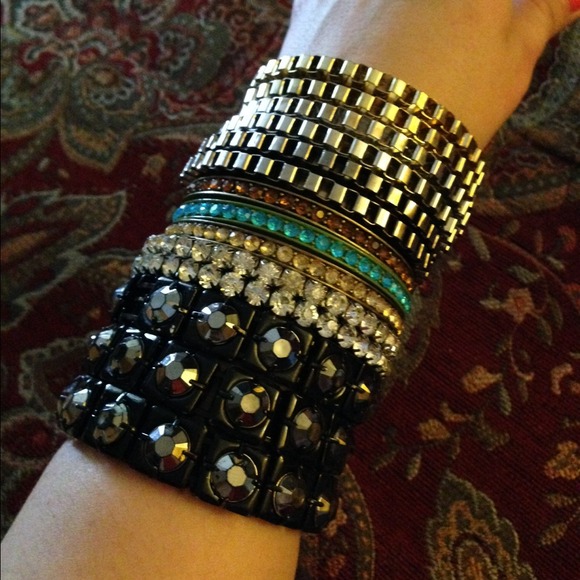14 assorted bangles - Picture 2 of 3