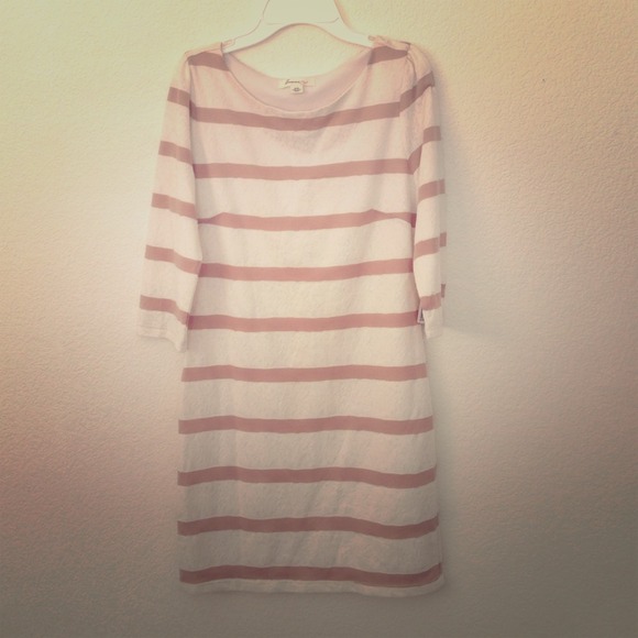 🚫SOLD🚫 Beige and Creme Striped Lace F21 Dress