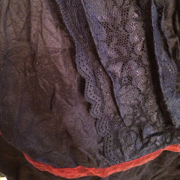 Double strap Lacy Tank! (5) - Picture 2 of 3
