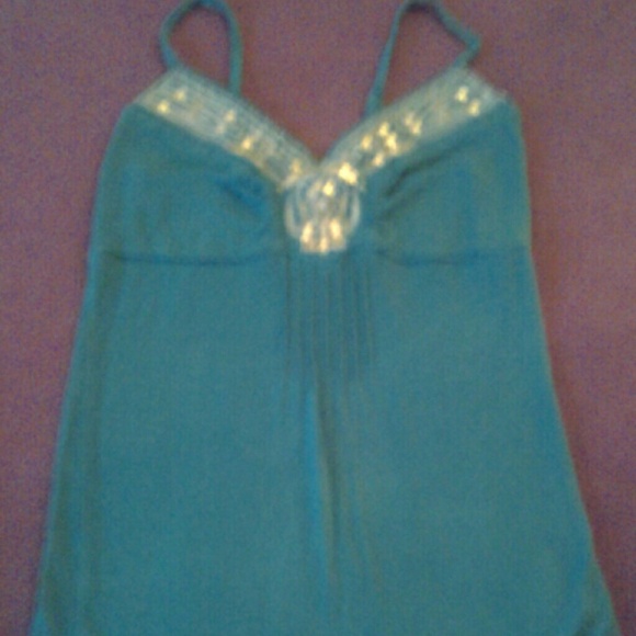Chicos (Passport )aqua tank top