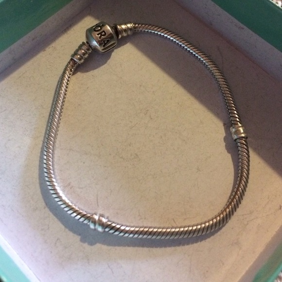100% authentic pandora bracelet
