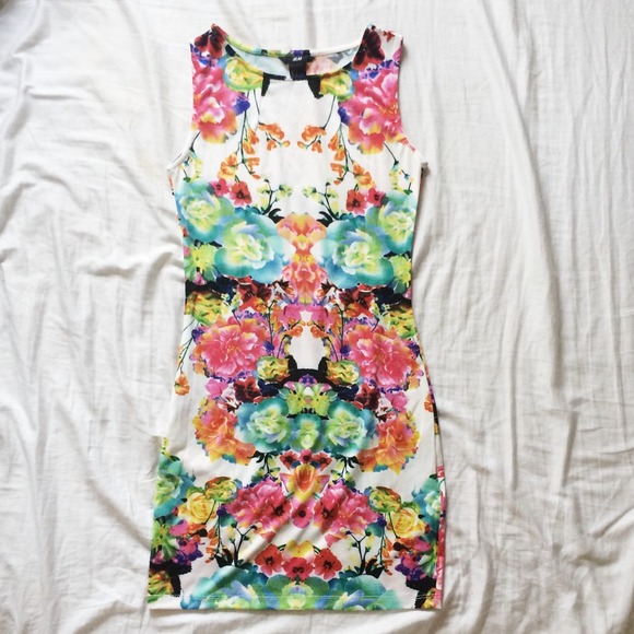 ❗️REDUCED Floral Bodycon Dress