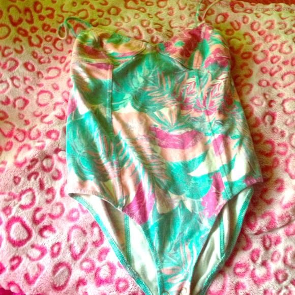leotard 🙈🌸🍃
