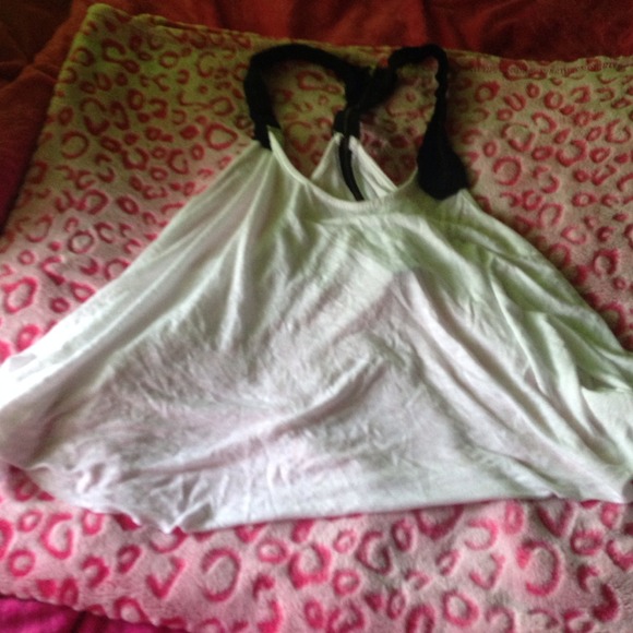 crop back top