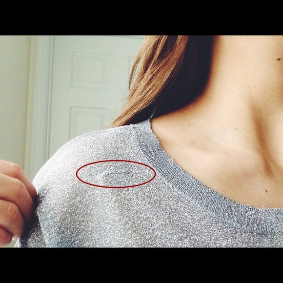 π Host Picks π β’ Express Shimmery Top β’ - Picture 4 of 4