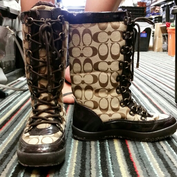 Coach snow boots