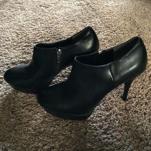 Marc Fisher booties