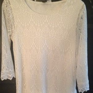 H & M white lace dress.