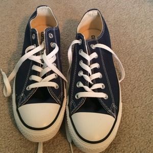 womens navy blue brand new converse