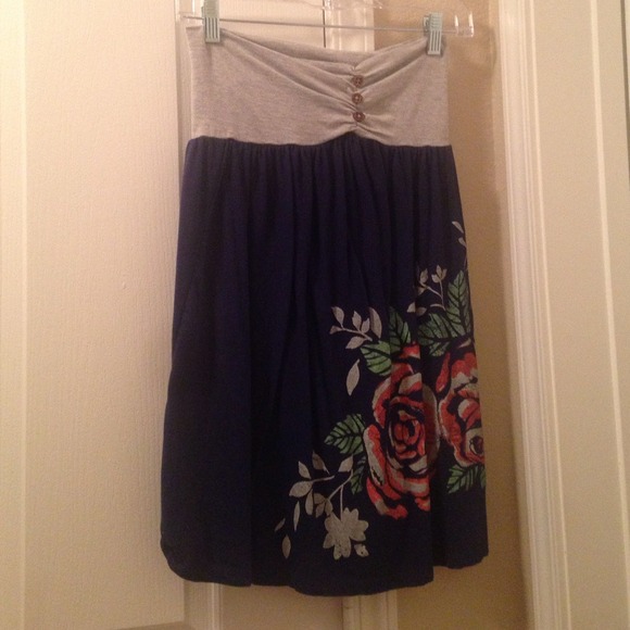 Strapless dress