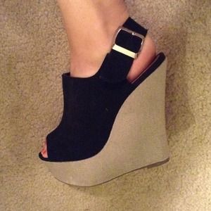 Steve Madden wedges!