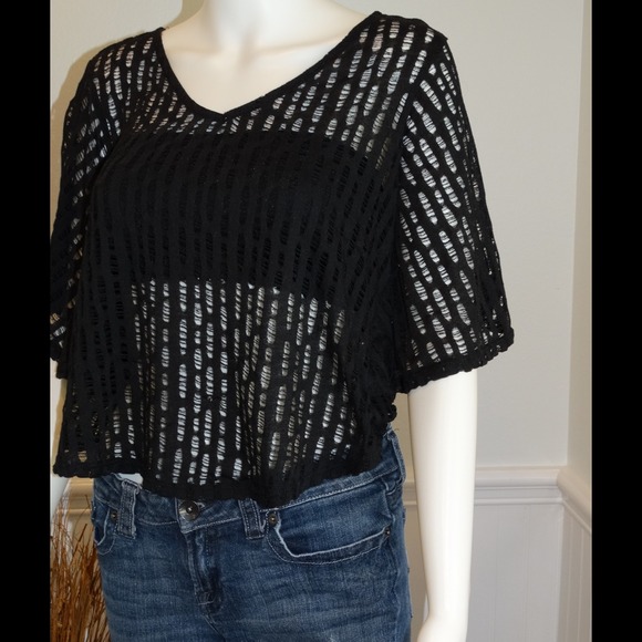 Black Crochet Style Crop Hi Low Sheer - Picture 2 of 4