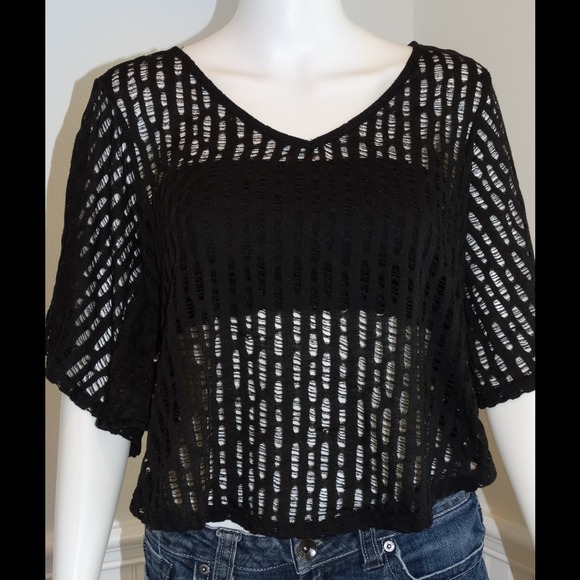 Black Crochet Style Crop Hi Low Sheer - Picture 3 of 4