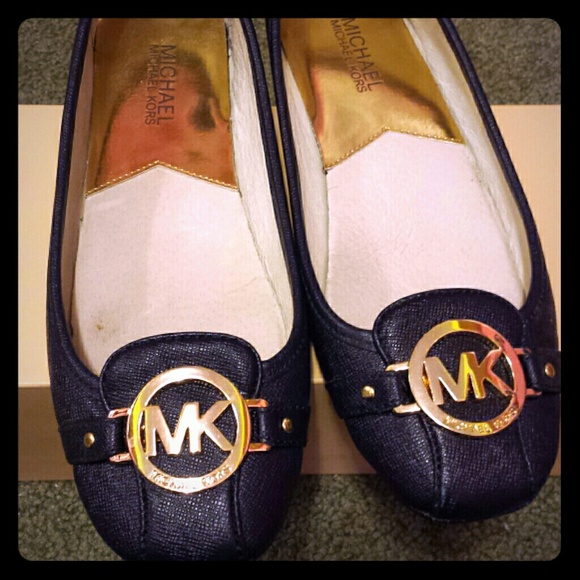 Michael Kors Navy Saffiano Leather Fulton Mocs - Picture 1 of 4