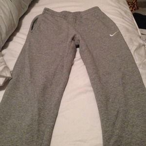 Grey nike sweat pants