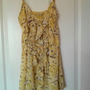 Adorable floral blouse