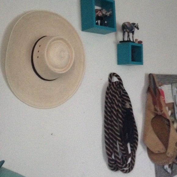 Sunbody hat 7 1/8