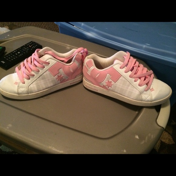 Dc pink sneakers