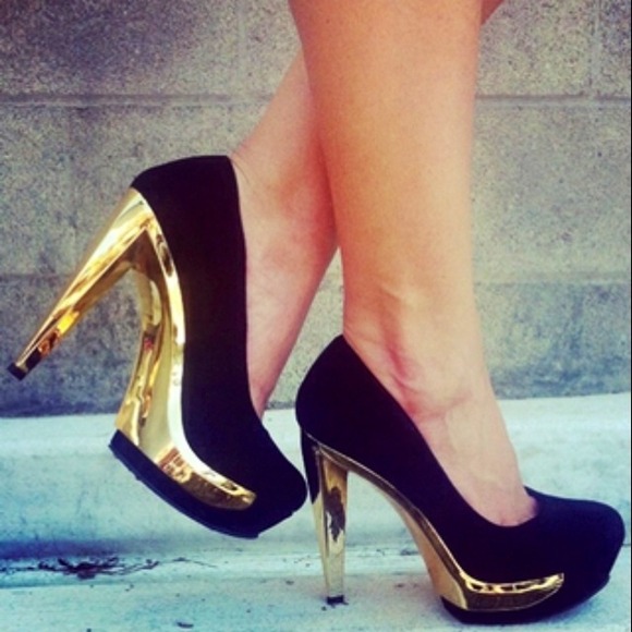 NEW gold heeled beautiful statement pumps - Picture 4 of 4